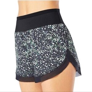 MARIKA x CYCLE HOUSE Green Floral Spring Mood Flyaway Relaxed Fit Shorts NWT